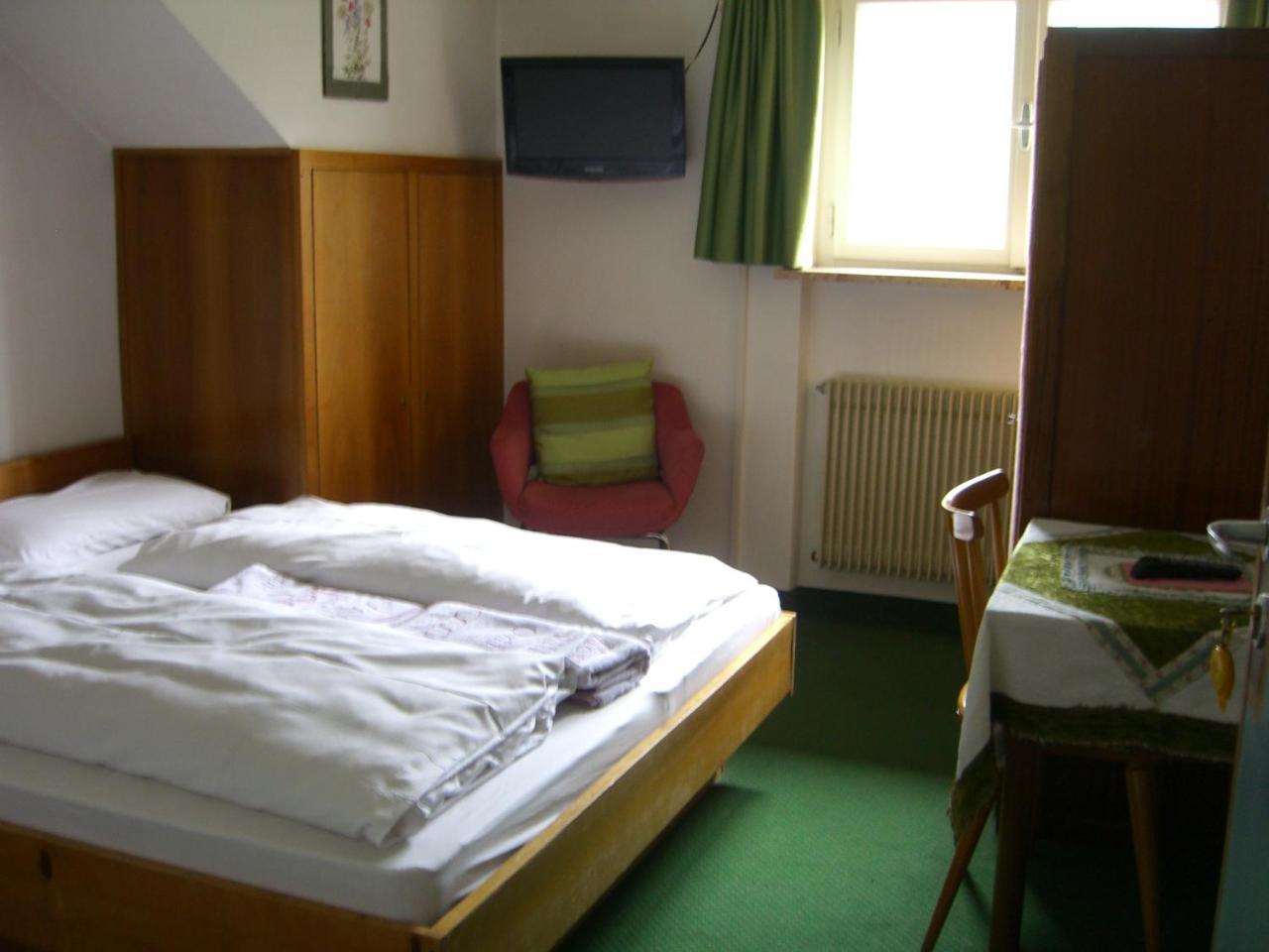 Hotel Villa Emilia Ortisei Quarto foto